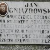 Tablica ku czci Jana Gniazdowskiego, żołnierza POW.